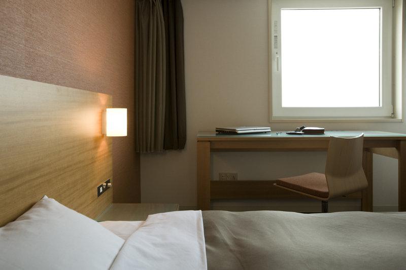 Candeo Handa Hotel 3*
