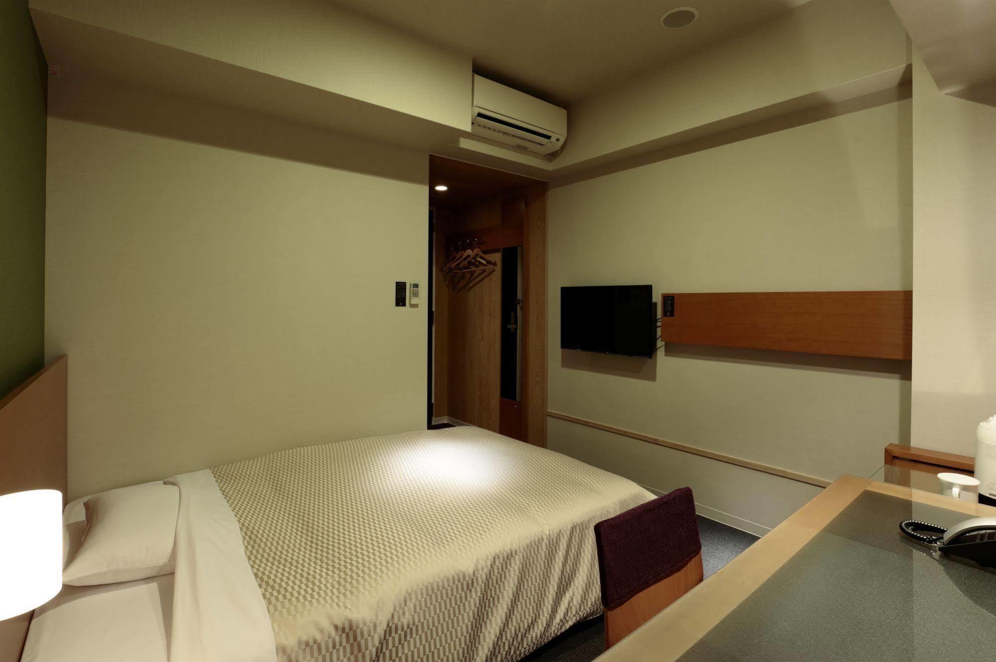 Hotel Candeo Handa Handa (Aichi)